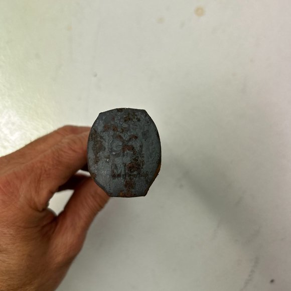 Vintage railroad spikes 6.75" Lot of 5 Each weigh approximately 13 oz - Picture 3 of 3